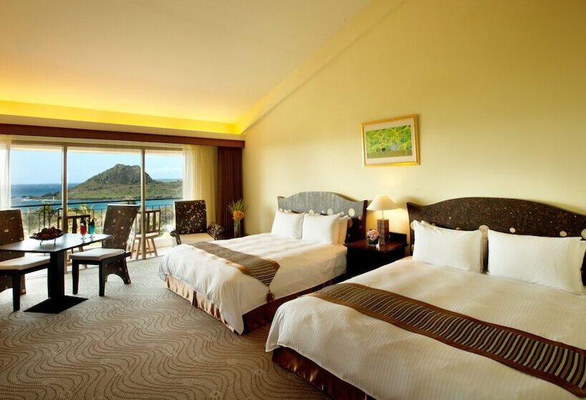 اتاق اجرایی با چشمانداز دریا, Howard Beach Resort Kenting