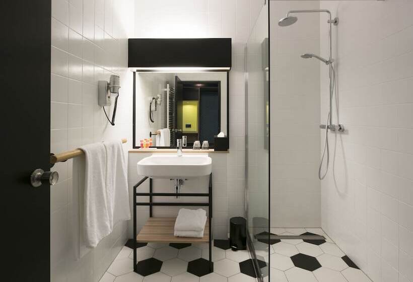 اتاق کلاب, Hup