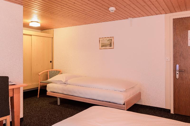 Standard 3 Pers. Værelse, Jungfrau Lodge, Swiss Mountain