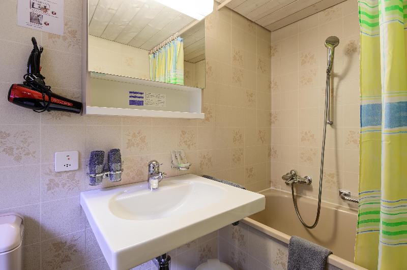 Standard 3 Pers. Værelse, Jungfrau Lodge, Swiss Mountain