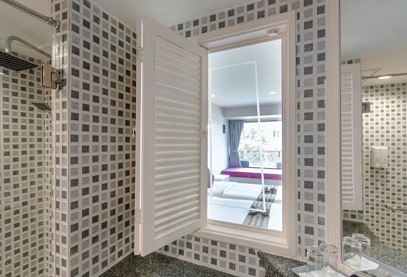 חדר דלוקס, Karon Sea Sands Resort Sha Plus