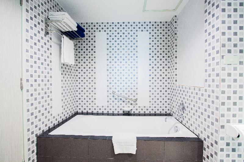 חדר דלוקס, Karon Sea Sands Resort Sha Plus