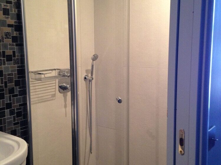 スーペリアールーム, Monsieur Cadet Hotel & Spa