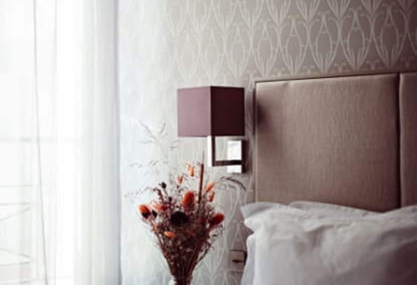 スーペリアールーム, Monsieur Cadet Hotel & Spa