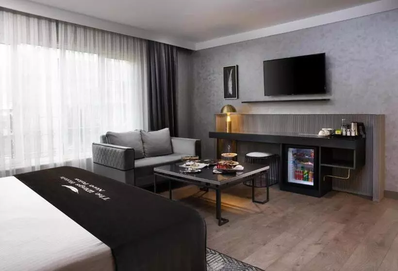 スイート, The Wings Hotels Neva Palas
