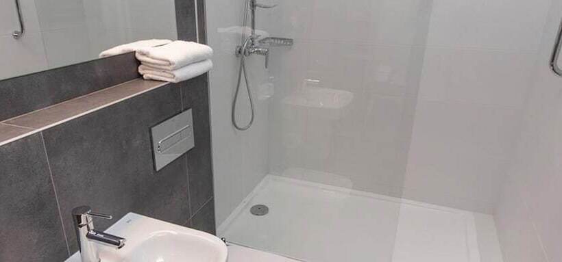 Quarto Estandar, O3