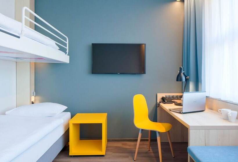 Quarto Triplo Estandar, O3