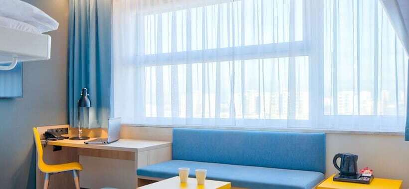 חדר סטנדרט לארבעה, O3