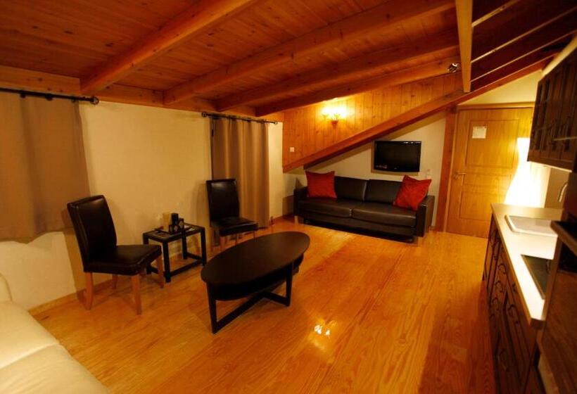 استودیوی سوپریور, Odeon
