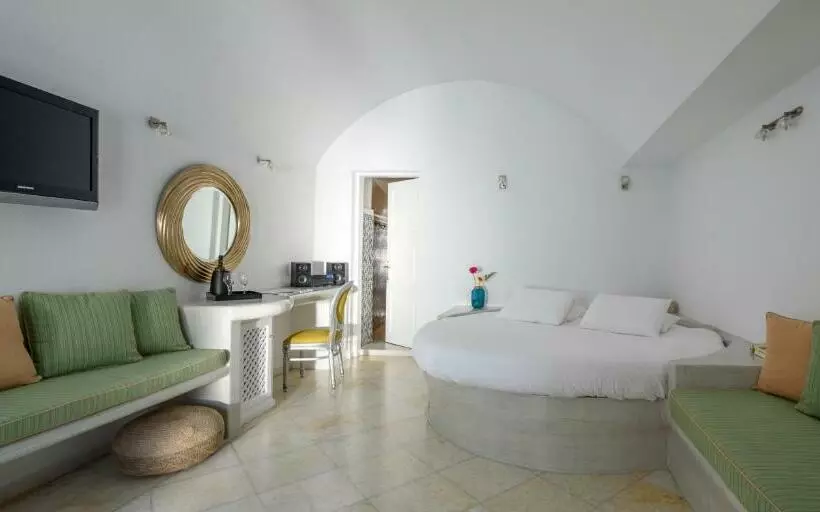 سوییت جونیور, Pegasus Suites & Spa