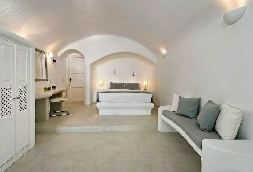 سوییت جونیور, Pegasus Suites & Spa