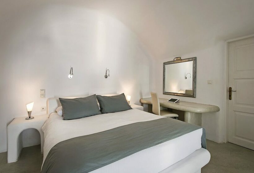 Полулюкс, Pegasus Suites & Spa