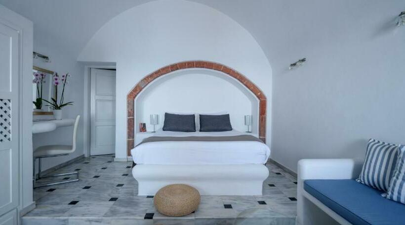 Полулюкс с Гидромассажем, Pegasus Suites & Spa