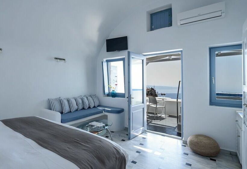 Полулюкс с Гидромассажем, Pegasus Suites & Spa