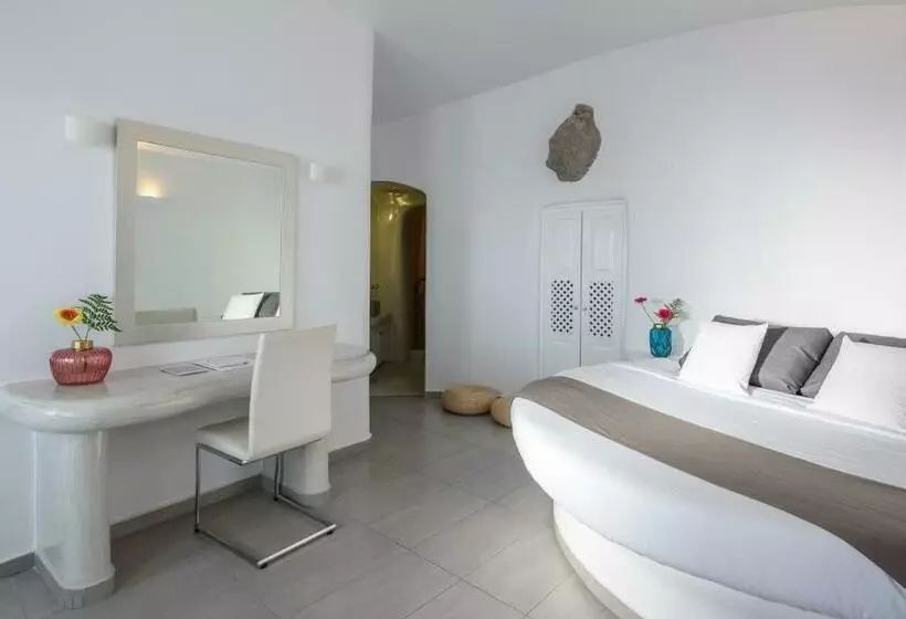 سوئیت با وان آب گرم, Pegasus Suites & Spa