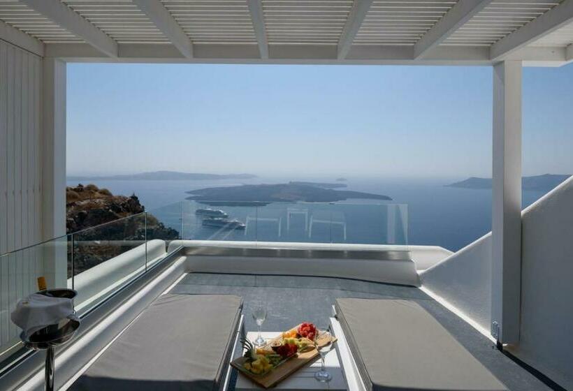 Люкс с гидромассажем, Pegasus Suites & Spa