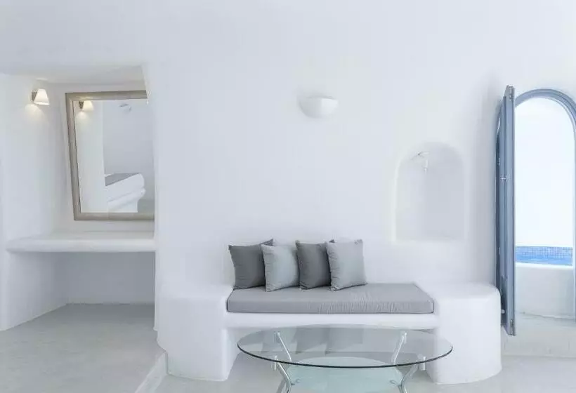سوییت اجرایی, Pegasus Suites & Spa