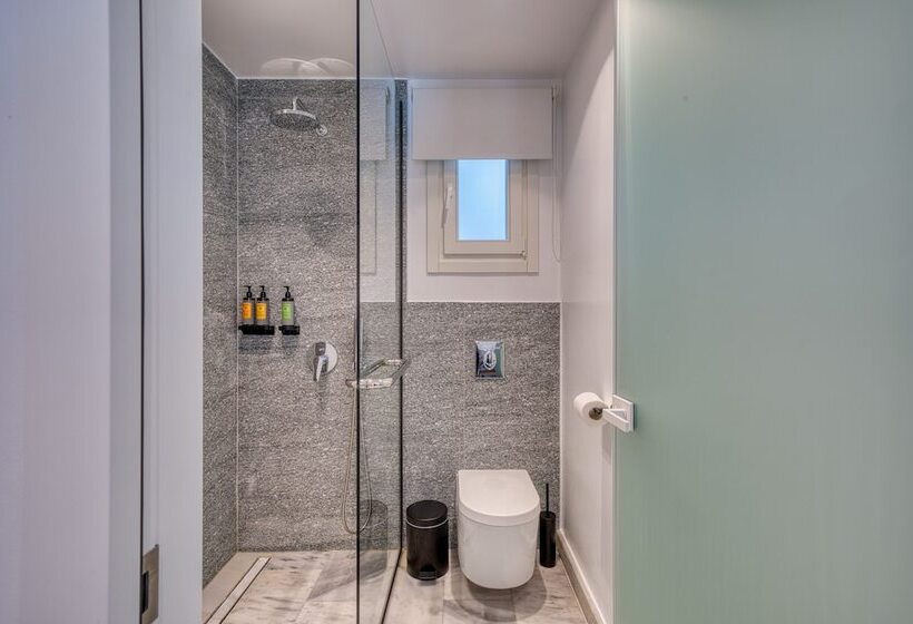 ジュニアスイート, San Antonio Summerland