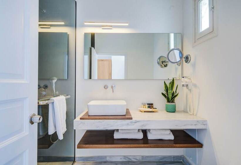 スタンダードルーム, San Antonio Summerland