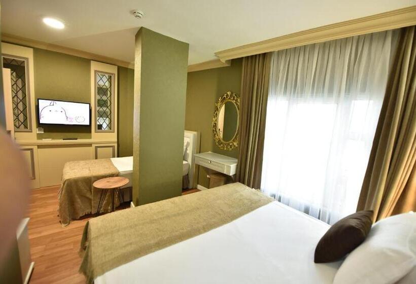 اتاق استاندارد سه نفره, Sunlight