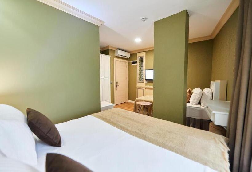 اتاق استاندارد سه نفره, Sunlight