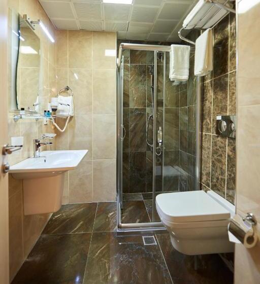 اتاق خانوادگی, Sunlight