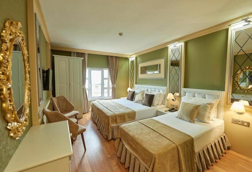 اتاق استاندارد سه نفره, Sunlight