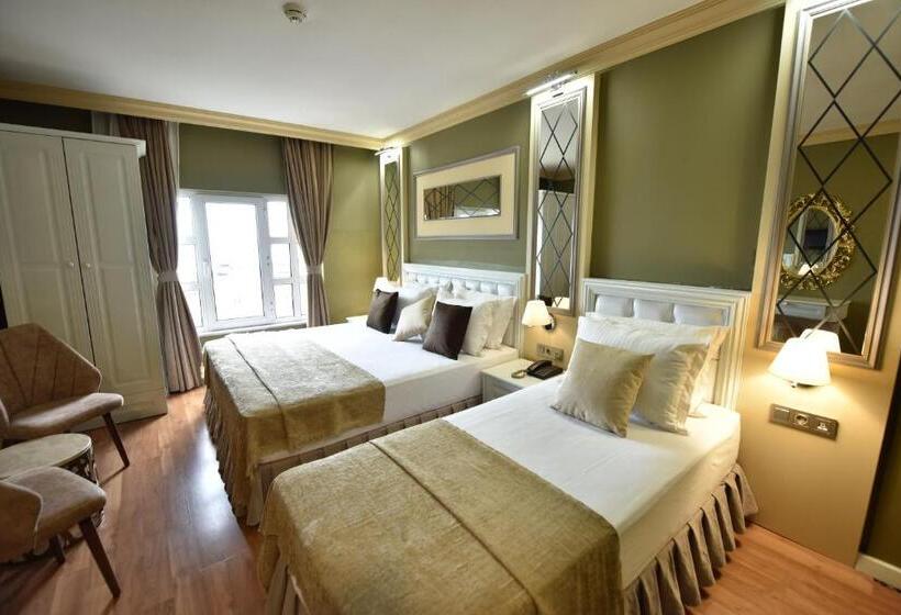 اتاق استاندارد سه نفره, Sunlight