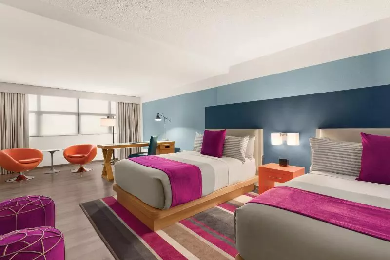 اتاق پرمیوم, Tryp By Wyndham Isla Verde