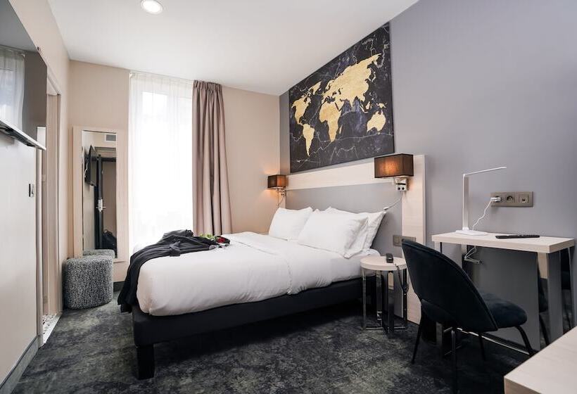 スタンダードルーム, Univers