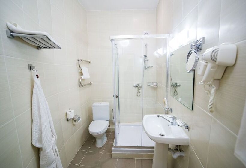 اتاق استاندارد یک نفره, Park Hotel Anapa