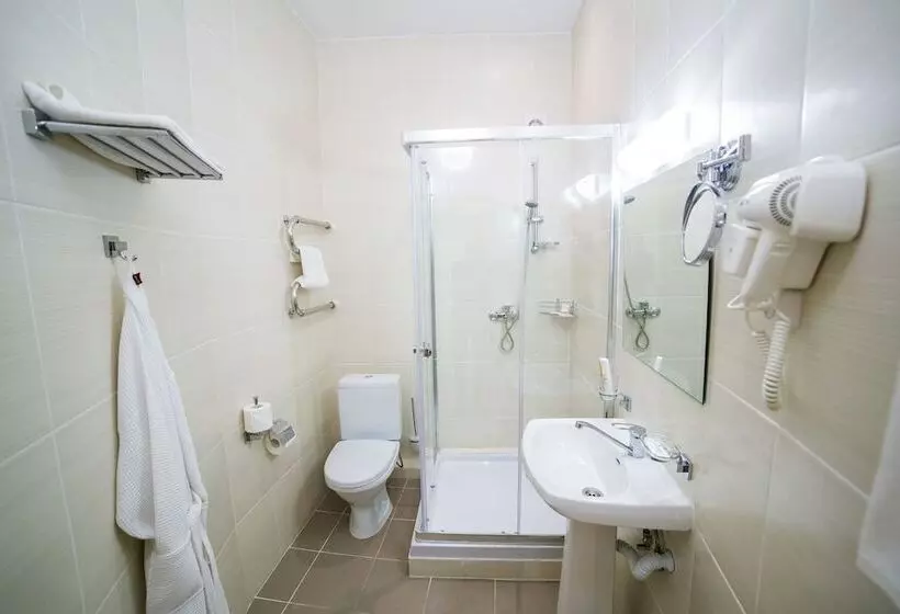 اتاق استاندارد یک نفره, Park Hotel Anapa