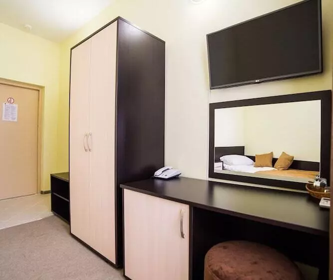 اتاق استاندارد یک نفره, Park Hotel Anapa