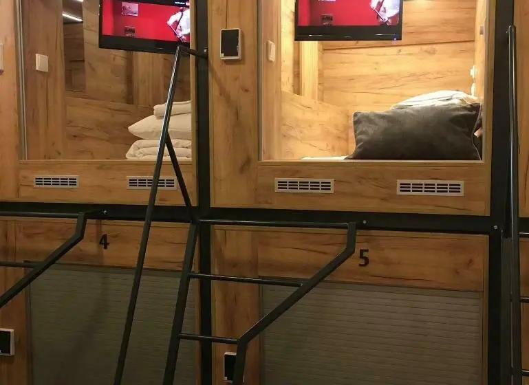 Standard Yhden Hengen Huone, Capsule Hostel Top Wenceslas Square