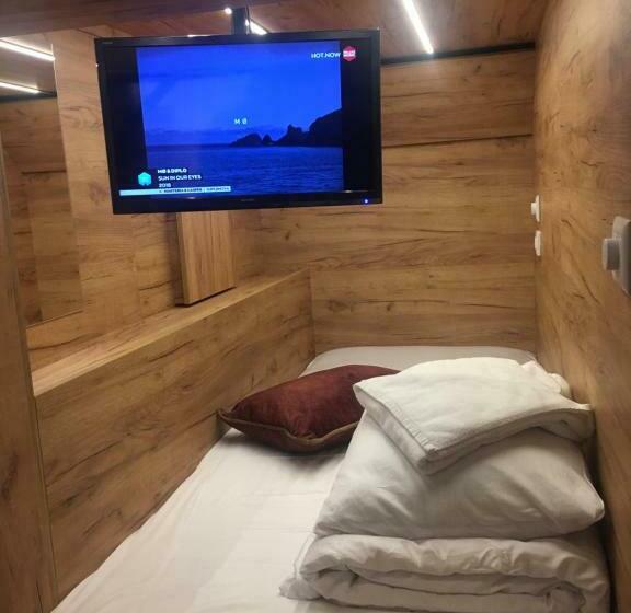 اتاق استاندارد یک نفره, Capsule Hostel Top Wenceslas Square