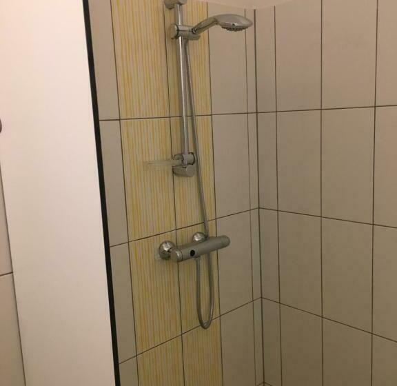 اتاق استاندارد یک نفره, Capsule Hostel Top Wenceslas Square