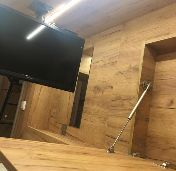 اتاق اکونومی, Capsule Hostel Top Wenceslas Square