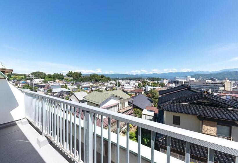 חדר סטנדרט יחיד, Wwj