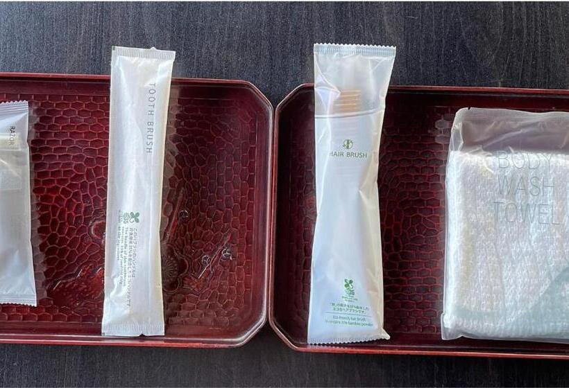 חדר סטנדרט יחיד, Wwj