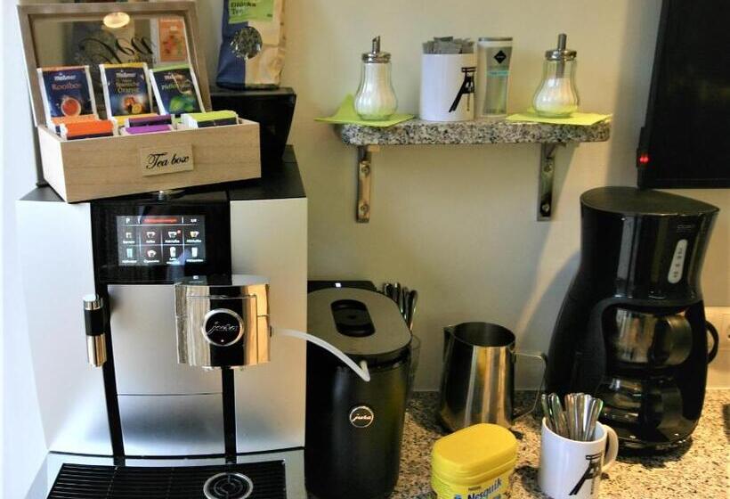 3间卧室的房子, Schacht34