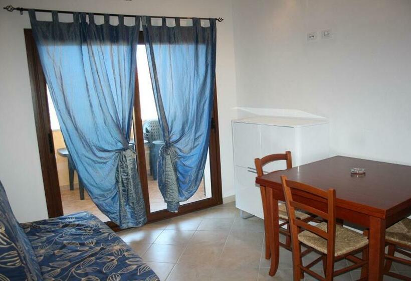 דירת חדר, Appartamenti Ideal