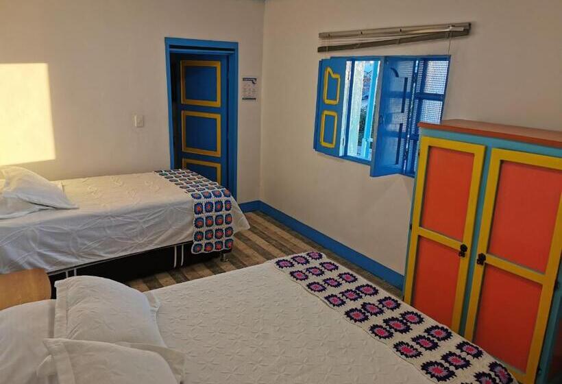 家庭间, Salento 1842