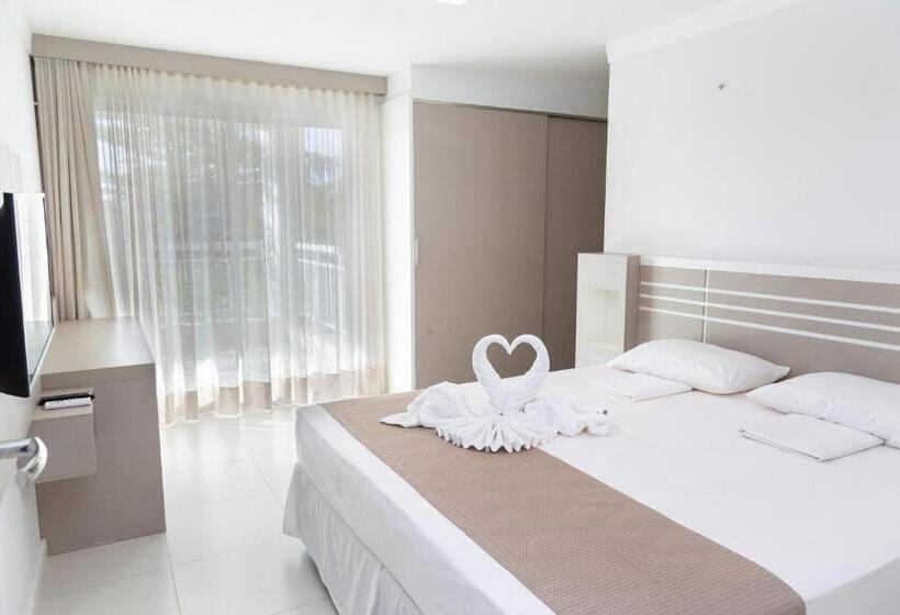 דירת שלושה חדרים, Golf Ville Resorts Suites