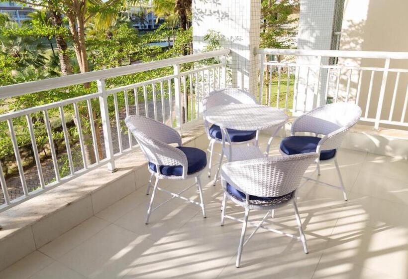 דירת שלושה חדרים, Golf Ville Resorts Suites