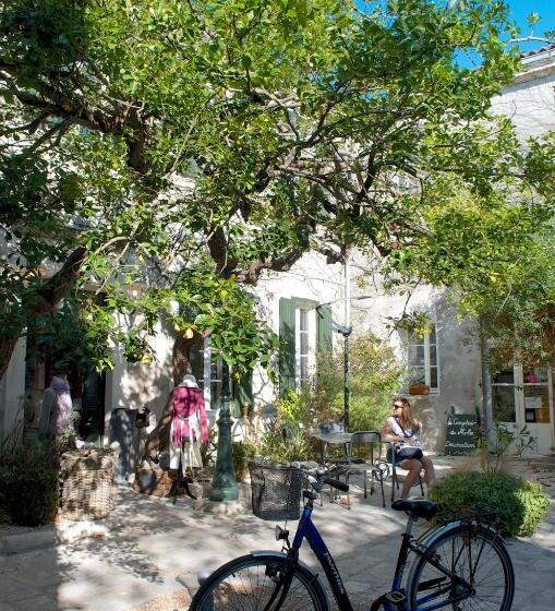 شقة داخلية غرفتين نوم, Le Môle