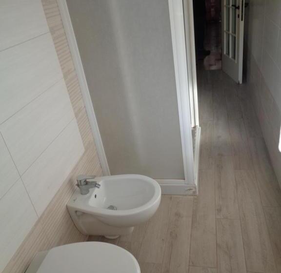 침실 1개 아파트, Macrinum Green Marine