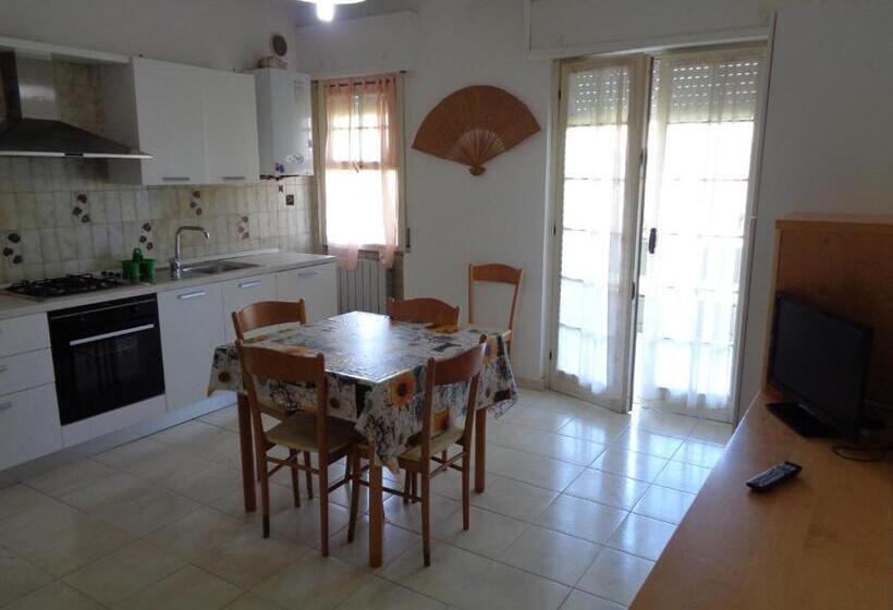 침실 2개 아파트, Macrinum Green Marine