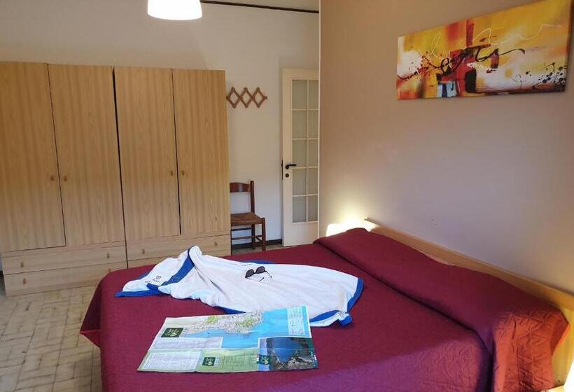 침실 2개 아파트, Macrinum Green Marine