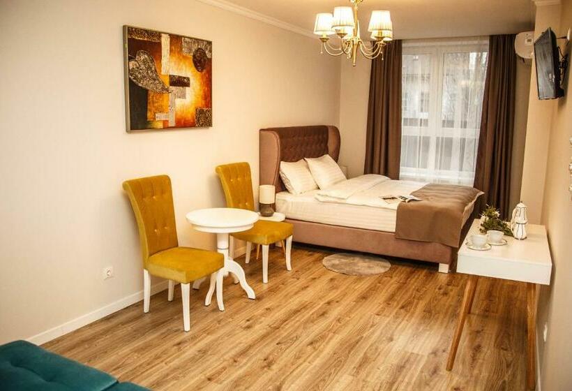 اتاق استاندارد با تخت بزرگ, Opera Center Hotel & Apartments