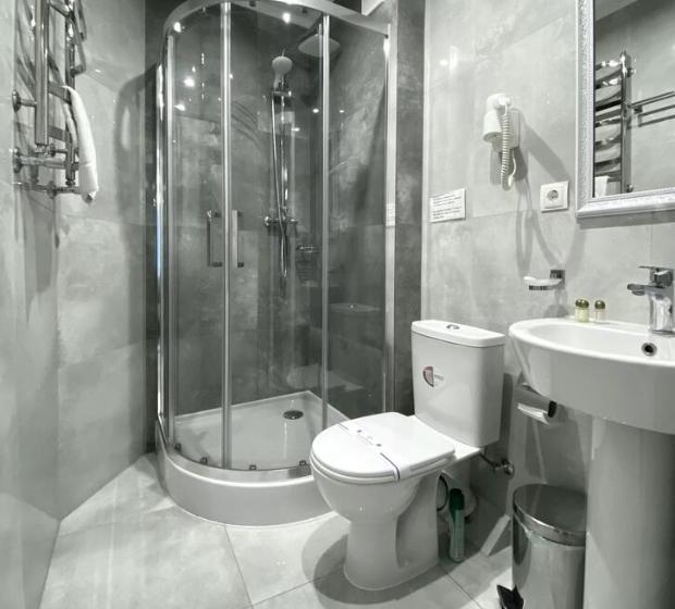 سوئیت جونیور با تخت بزرگ, Opera Center Hotel & Apartments